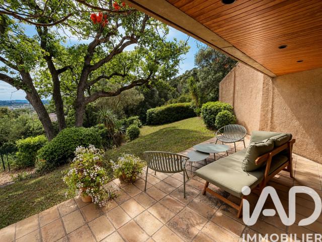 Maison 6 pièces 174 m²