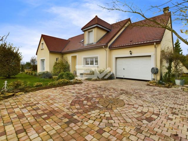 Maison 6 pièces 174 m²