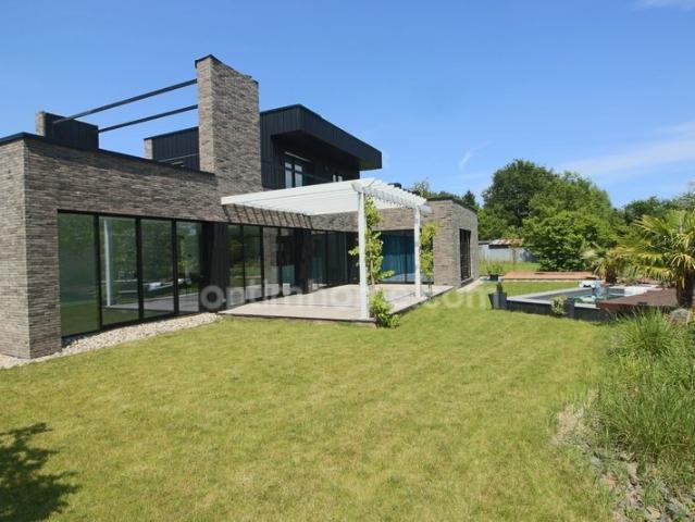 Maison 6 pièces 175 m²