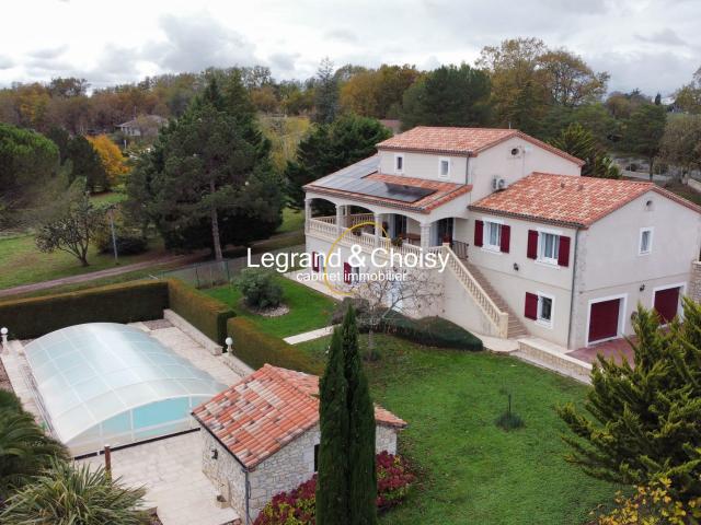 Maison 6 pièces 175 m²