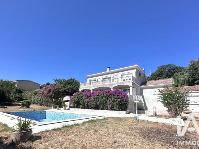 Maison 6 pièces 175 m²