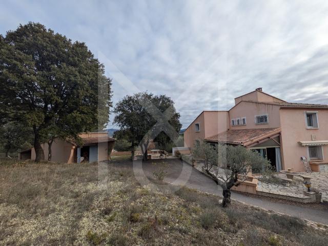 Maison 6 pièces 151 m²