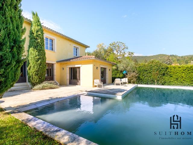 Maison 6 pièces 175 m²