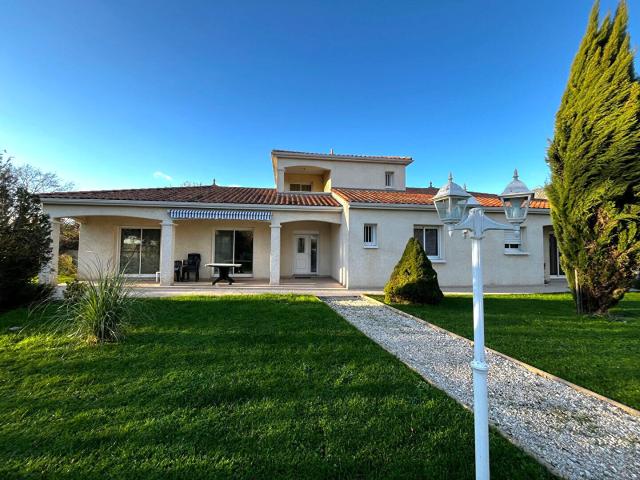 Maison 6 pièces 175 m²