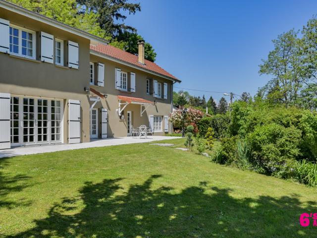 Maison 6 pièces 175 m²