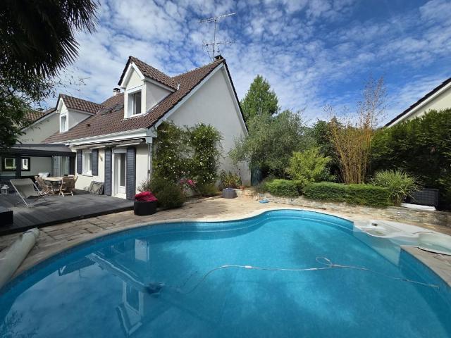 Maison 6 pièces 175 m²