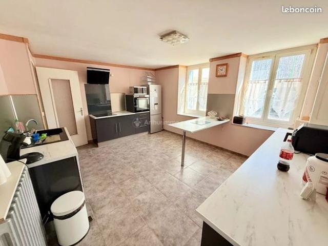 Maison 6 pièces 175 m²