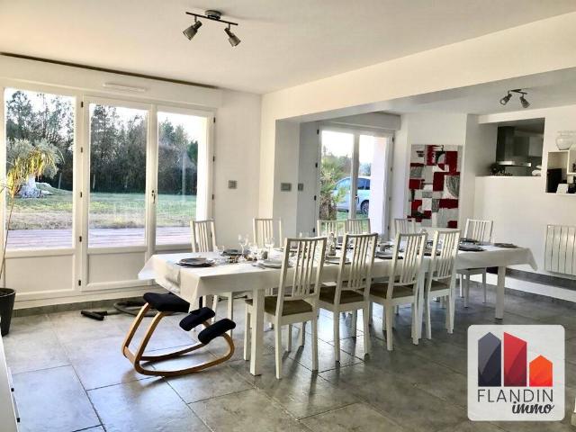 Maison 6 pièces – 175 m² – Millery