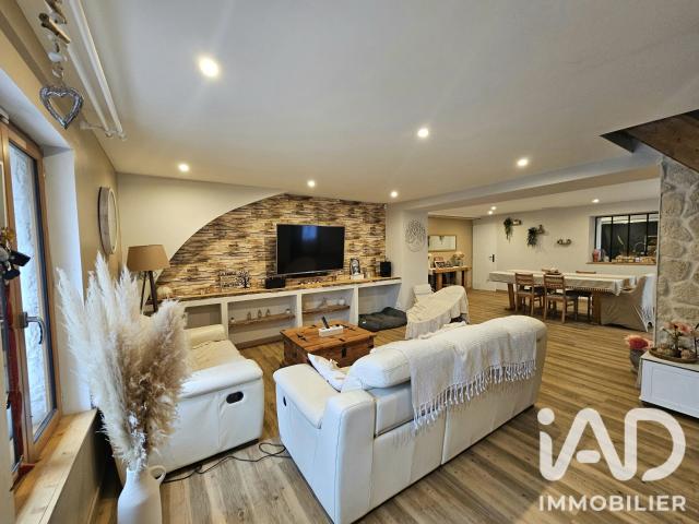 Maison 6 pièces 176 m²