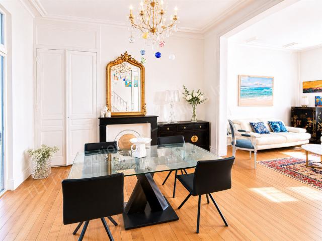 Maison 6 pièces 176 m²