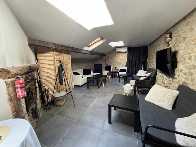 Maison 6 pièces 176 m²