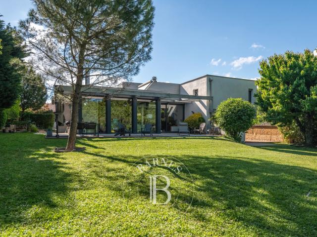Maison 6 pièces 176 m²