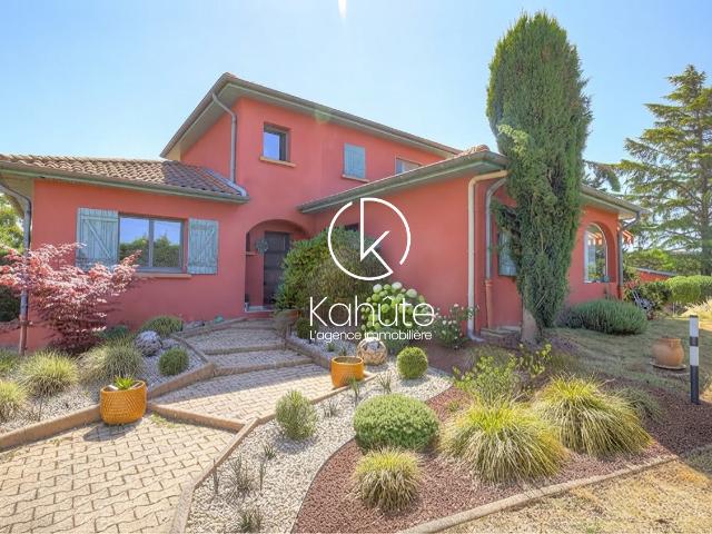 Maison 6 pièces 176 m²