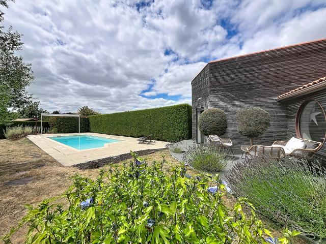 Maison 6 pièces 176 m²