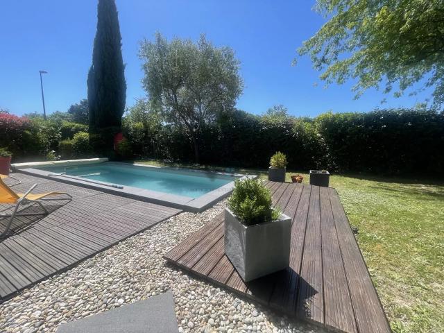 Maison 6 pièces 176 m²