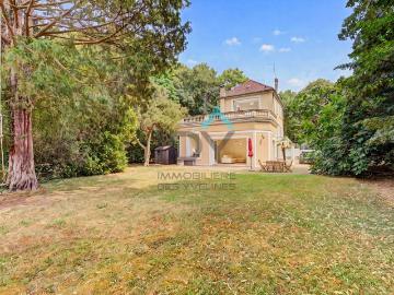 Maison 6 pièces 176 m²