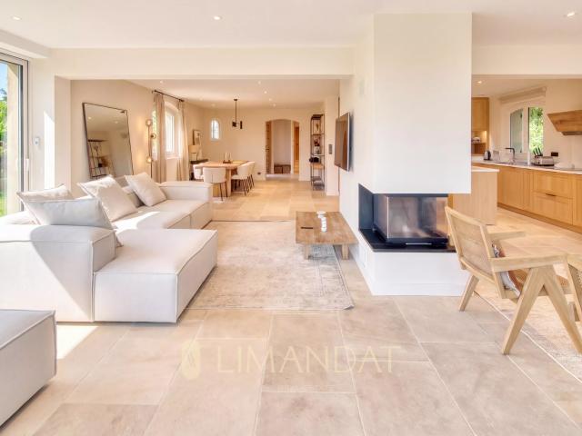 Maison 6 pièces 176 m²