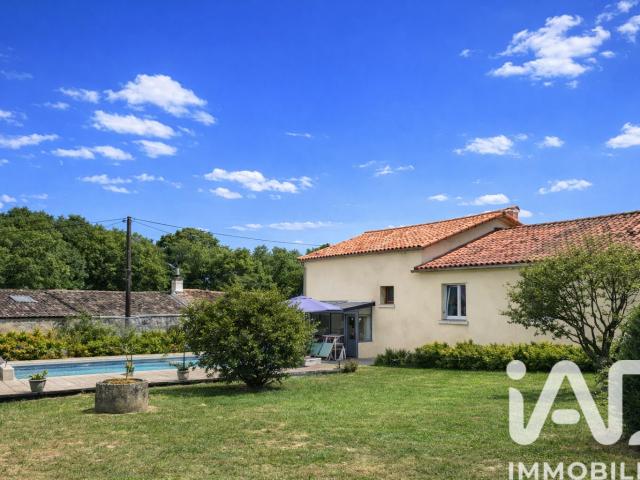 Maison 6 pièces 176 m²