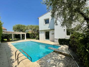 Maison 6 pièces 176 m²