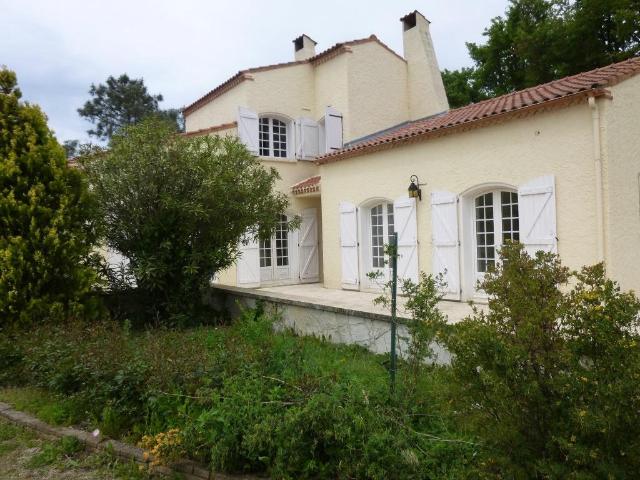 Maison 6 pièces 176 m²