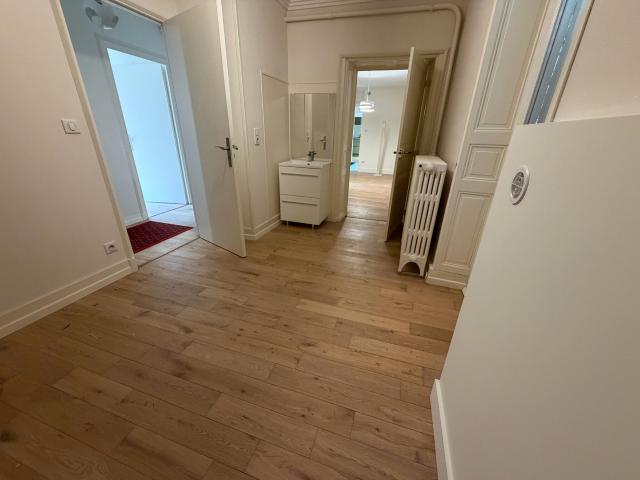 Maison ancienne rénovée T6 de 176 m2