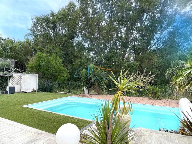 Maison 6 pièces 177 m²