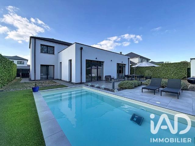 Maison 6 pièces 177 m²