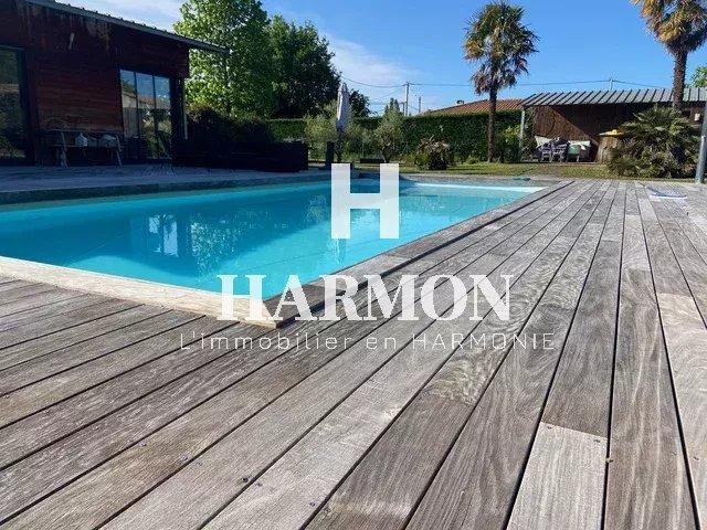 Maison 6 pièces 177 m²