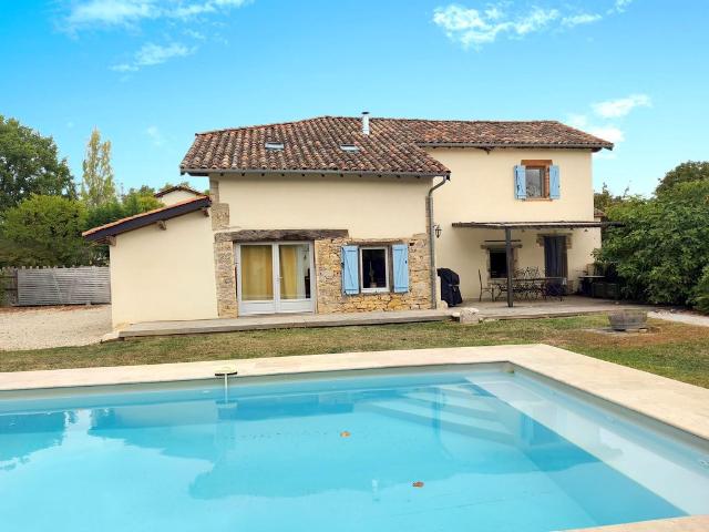 Maison 6 pièces 177 m²