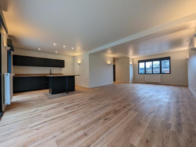 Maison 6 pièces 177 m²