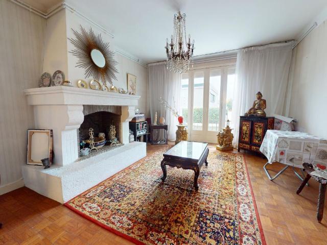Maison 6 pièces 177 m²