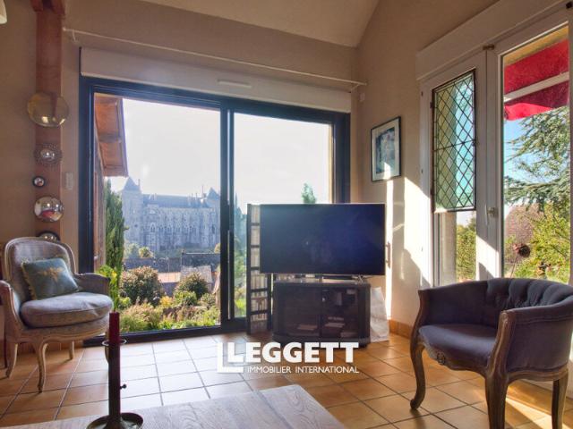 Maison 6 pièces 177 m²