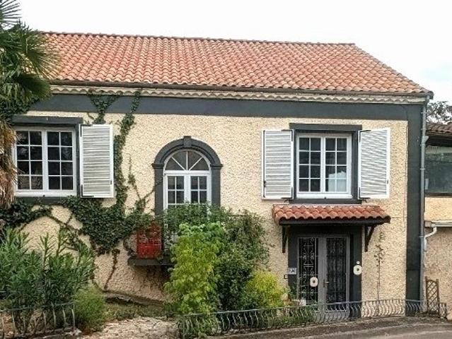 Maison 6 pièces 177 m²