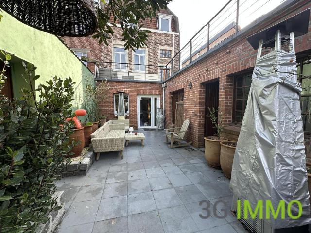 Maison 6 pièces 177 m²