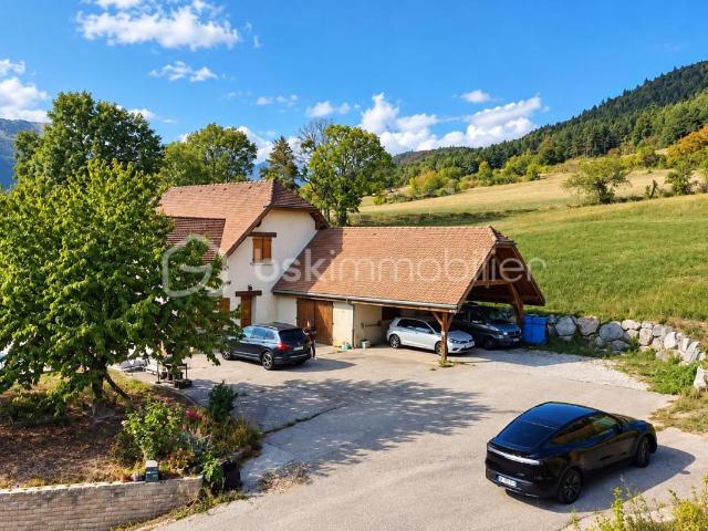 maison 6 pièces 177m2 avec piscine