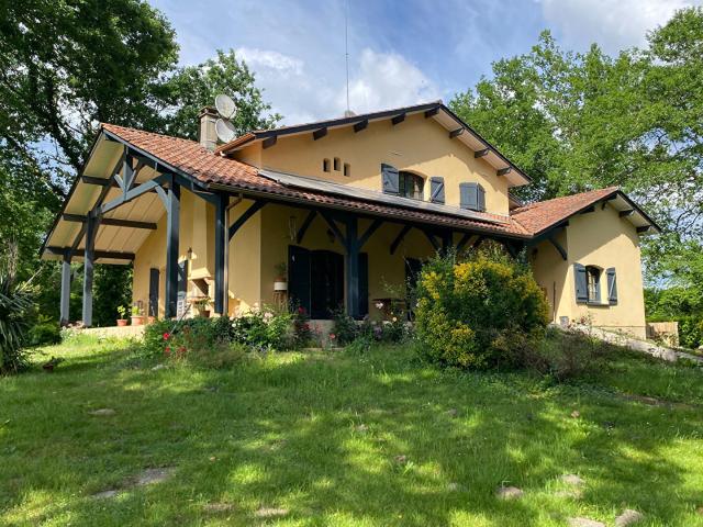 Maison 6 pièces 178 m²