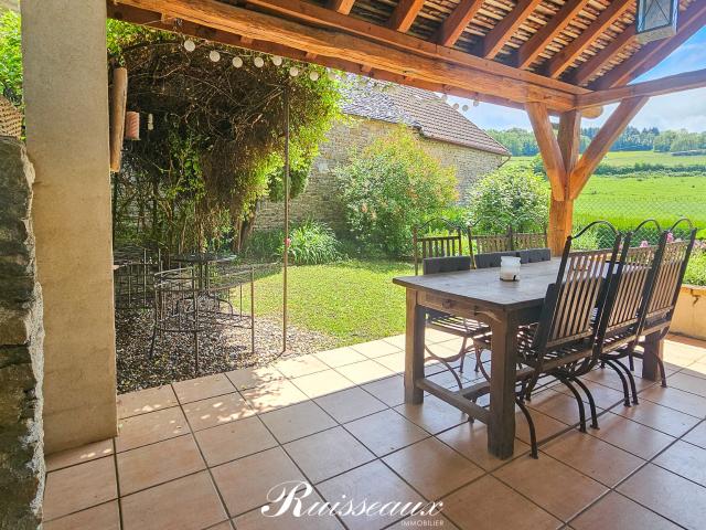 Maison 6 pièces 178 m²