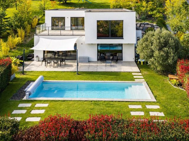 Maison 6 pièces 178 m²