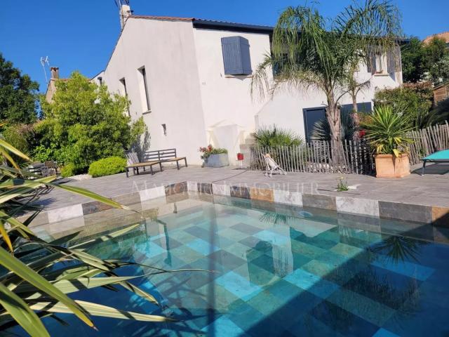 Maison 6 pièces 178 m²