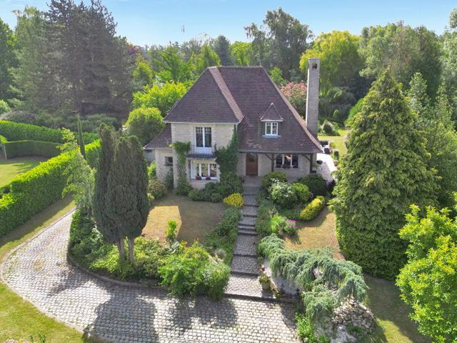Maison 6 pièces 178 m²