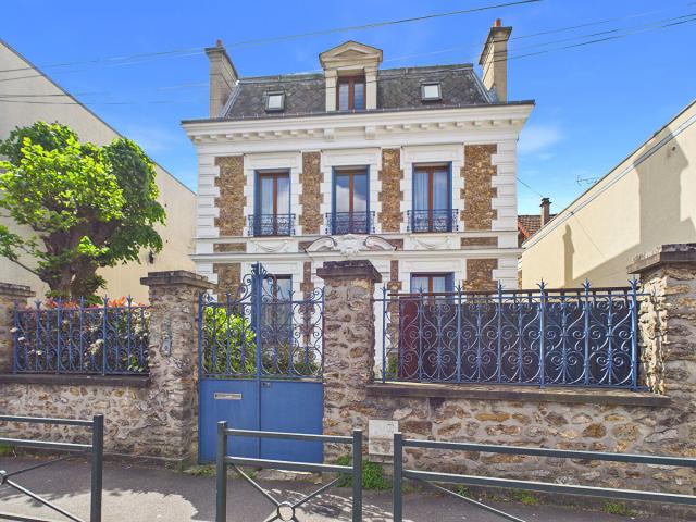 Maison 6 pièces 178 m²