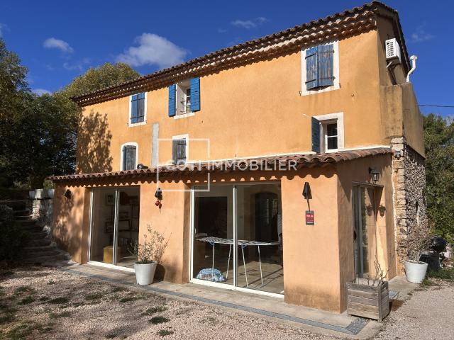 Maison 6 pièces 178 m²