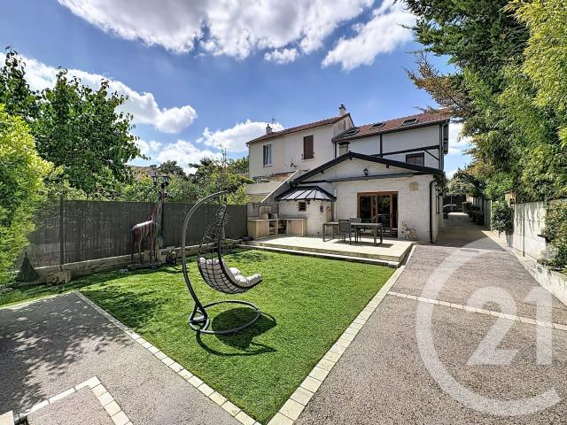 Maison 6 pièces 178 m²