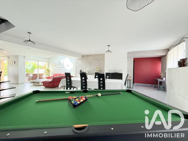 Maison 6 pièces 179 m²