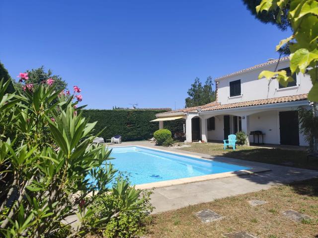 Maison 6 pièces 179 m²