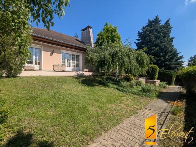 Maison 6 pièces 179 m²