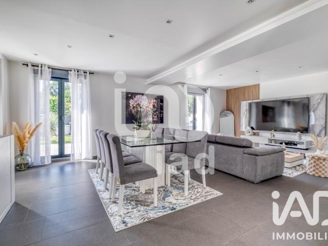 Maison 6 pièces 179 m²