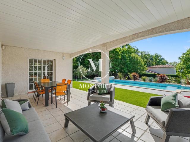 Maison 6 pièces 179 m²