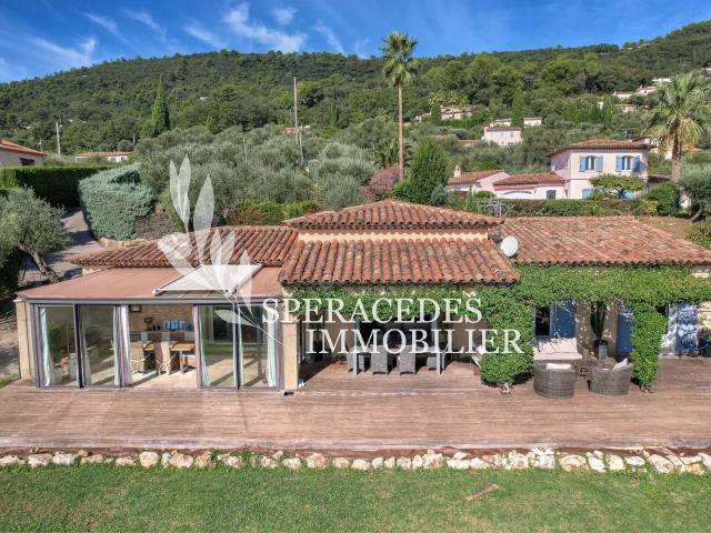 Maison 6 pièces 179 m²