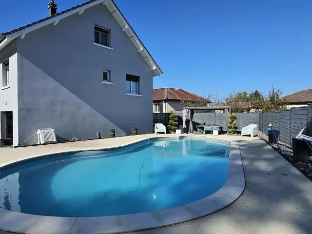 Maison 6 pièces 170 m²